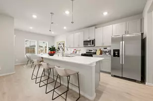 2527 Gray Gale Ct, Baytown, TX 77523 - Photo 7