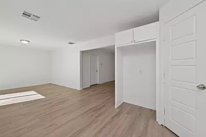 170 Walter Drive, Cleveland, TX 77328 - Photo 17