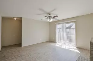 12905 Woodforest Bl, Houston, TX 77015 - Photo 5