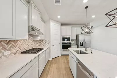 116 Bay Bridge Court, Montgomery, TX 77316 - Photo 1