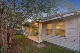13710 Sloth Bear Ct, Crosby, TX 77532 - Photo 27