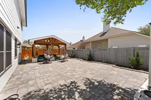 19251 Hopeview Ct, Katy, TX 77449 - Photo 15