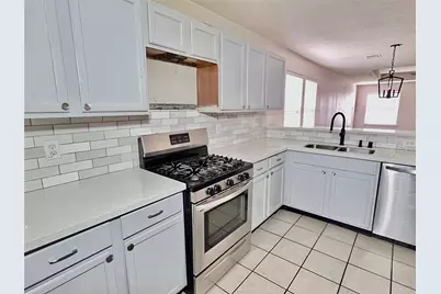 19031 Prairie Bluff Drive, Cypress, TX 77433 - Photo 5