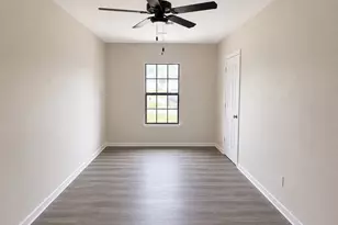 14531 Essendine Ln, Houston, TX 77045 - Photo 9