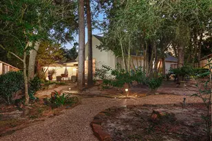 2 Taper Glow Pl, The Woodlands, TX 77381 - Photo 27