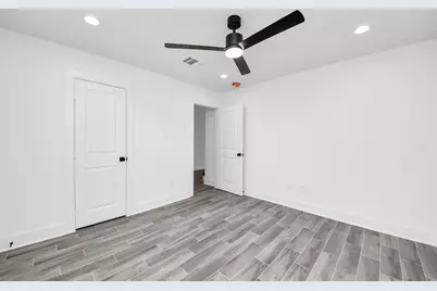 13318 Chimney Sweep Drive, Houston, TX 77041 - Photo 23