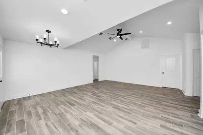 13318 Chimney Sweep Drive, Houston, TX 77041 - Photo 5