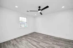 13318 Chimney Sweep Dr, Houston, TX 77041 - Photo 23