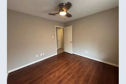 2111 Squire Dobbins, Sugar Land, TX 77478 - Photo 9