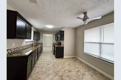 2111 Squire Dobbins, Sugar Land, TX 77478 - Photo 3