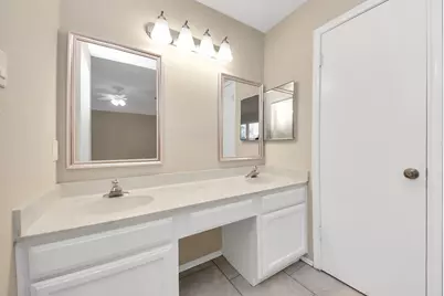 14718 Windfern Forest Drive, Houston, TX 77040 - Photo 29