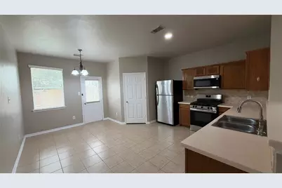 7407 Oakwood Canyon Drive, Cypress, TX 77433 - Photo 5