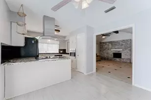 2806 Quail Valley E Dr, Missouri City, TX 77489 - Photo 15