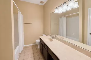 17659 Red Oak Dr, Houston, TX 77090 - Photo 15