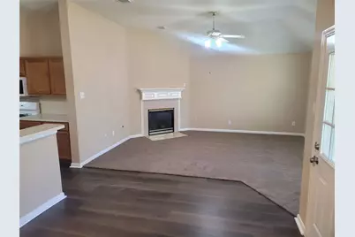 1226 Collier Point Lane, Fresno, TX 77545 - Photo 9