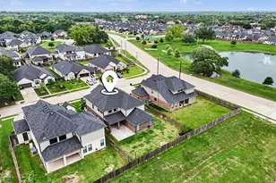 94 Dorado Dr, Friendswood, TX 77546 - Photo 27