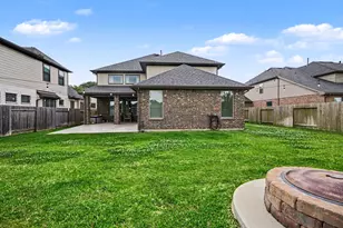 94 Dorado Dr, Friendswood, TX 77546 - Photo 25