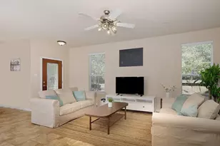 3 Pine Needle Pl, The Woodlands, TX 77382 - Photo 3