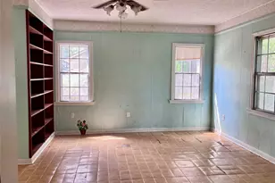 5012 Winding Way, Dickinson, TX 77539 - Photo 11