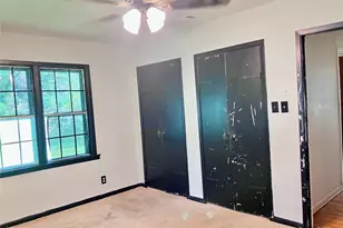 5012 Winding Way, Dickinson, TX 77539 - Photo 9