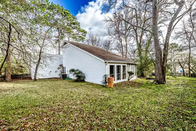 3648 Youpon, Huntsville, TX 77340 - Photo 35