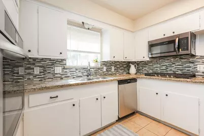 10003 Warwana Road, Houston, TX 77080 - Photo 5