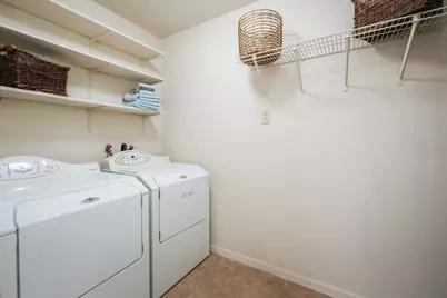 10003 Warwana Road, Houston, TX 77080 - Photo 17