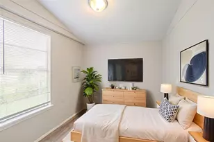 7828 Homewood Ln, Houston, TX 77028 - Photo 17