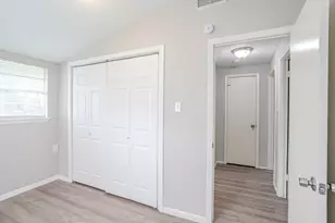 7828 Homewood Ln, Houston, TX 77028 - Photo 27