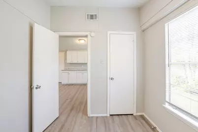 7828 Homewood Lane, Houston, TX 77028 - Photo 19