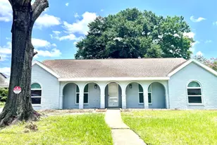 9626 Hearthwood Dr, Houston, TX 77040 - Photo 1