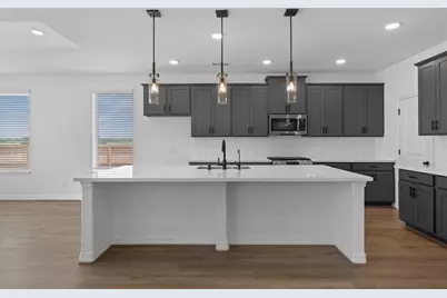 4015 Sterling Springs Lane, League City, TX 77573 - Photo 3