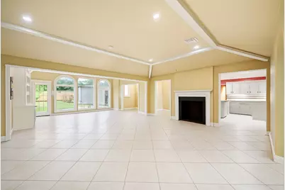 4114 Plumtree Lane, Seabrook, TX 77586 - Photo 5