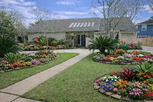 4114 Plum Tree Ln, Seabrook, TX 77586 - Photo 1