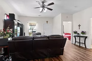12457 Strick Ln, Houston, TX 77015 - Photo 7