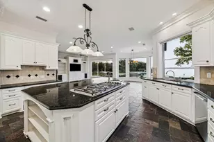 115 Lake Estates Dr, Montgomery, TX 77356 - Photo 15