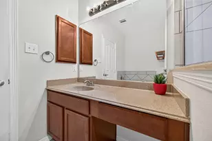 8907 Kleewood Dr, Houston, TX 77064 - Photo 31