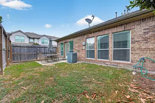 8907 Kleewood Dr, Houston, TX 77064 - Photo 49