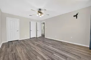 8907 Kleewood Dr, Houston, TX 77064 - Photo 41