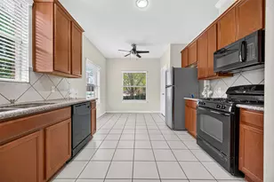 8907 Kleewood Dr, Houston, TX 77064 - Photo 17
