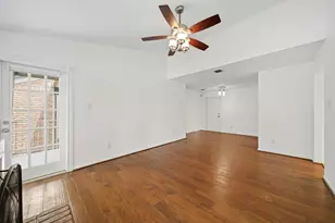 1201 Bering Dr, Houston, TX 77057 - Photo 5