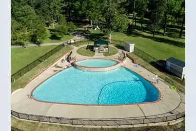 1737 E Lake Drive, Huntsville, TX 77340 - Photo 43