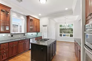 5910 Lake St, Houston, TX 77005 - Photo 11