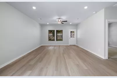 12207 Ridge Top Drive, Conroe, TX 77304 - Photo 11