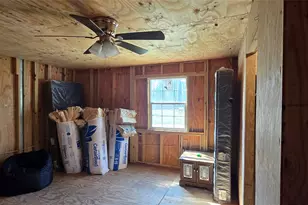 294 Bent Willow Ln, Huntington, TX 75949 - Photo 11