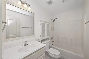 10542 Parkside Dr, Willis, TX 77318 - Photo 21