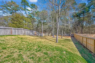 10542 Parkside Dr, Willis, TX 77318 - Photo 35
