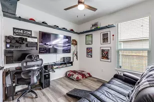 322 Linden St, Bastrop, TX 78602 - Photo 17