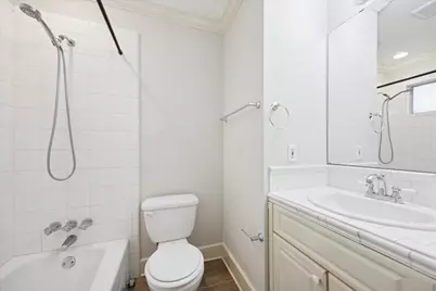 2414 Morse Street #3, Houston, TX 77019 - Photo 9