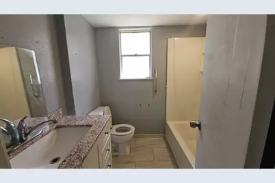 7623 Kellwood Drive, Houston, TX 77040 - Photo 13